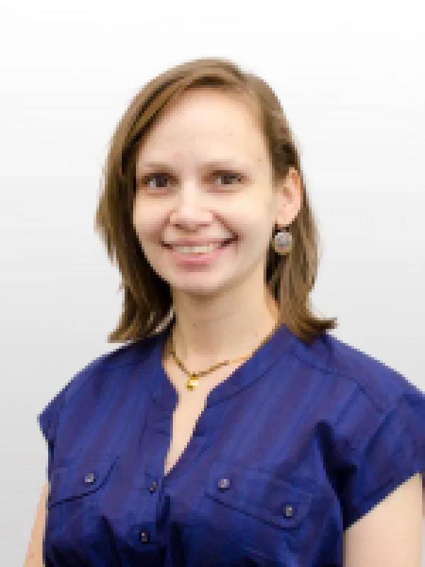 Dena Asta Headshot